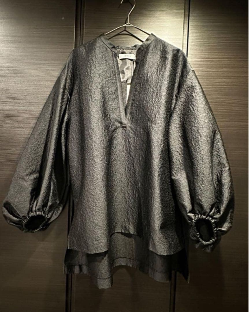 ADOREアドーア】 ラスタージャガードブラウス38《ブラック》 - メルカリ