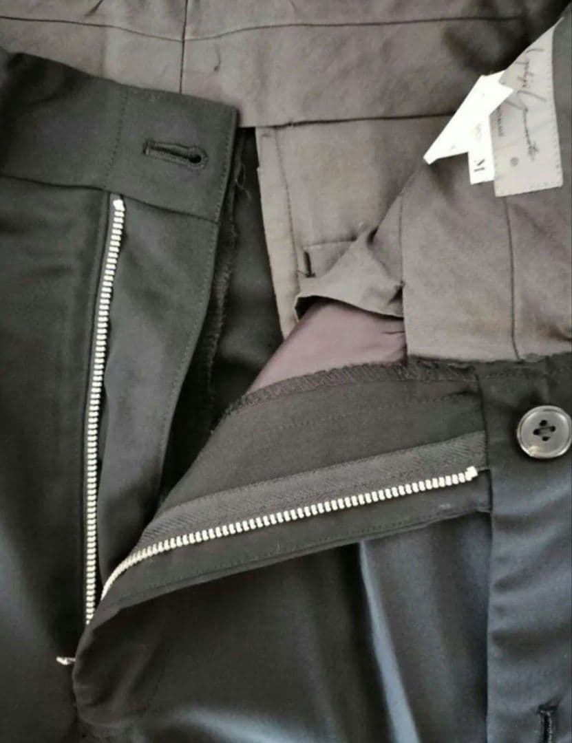 yohji yamamoto pour hoome美品背抜きダブルスーツ丸文字 - メルカリ