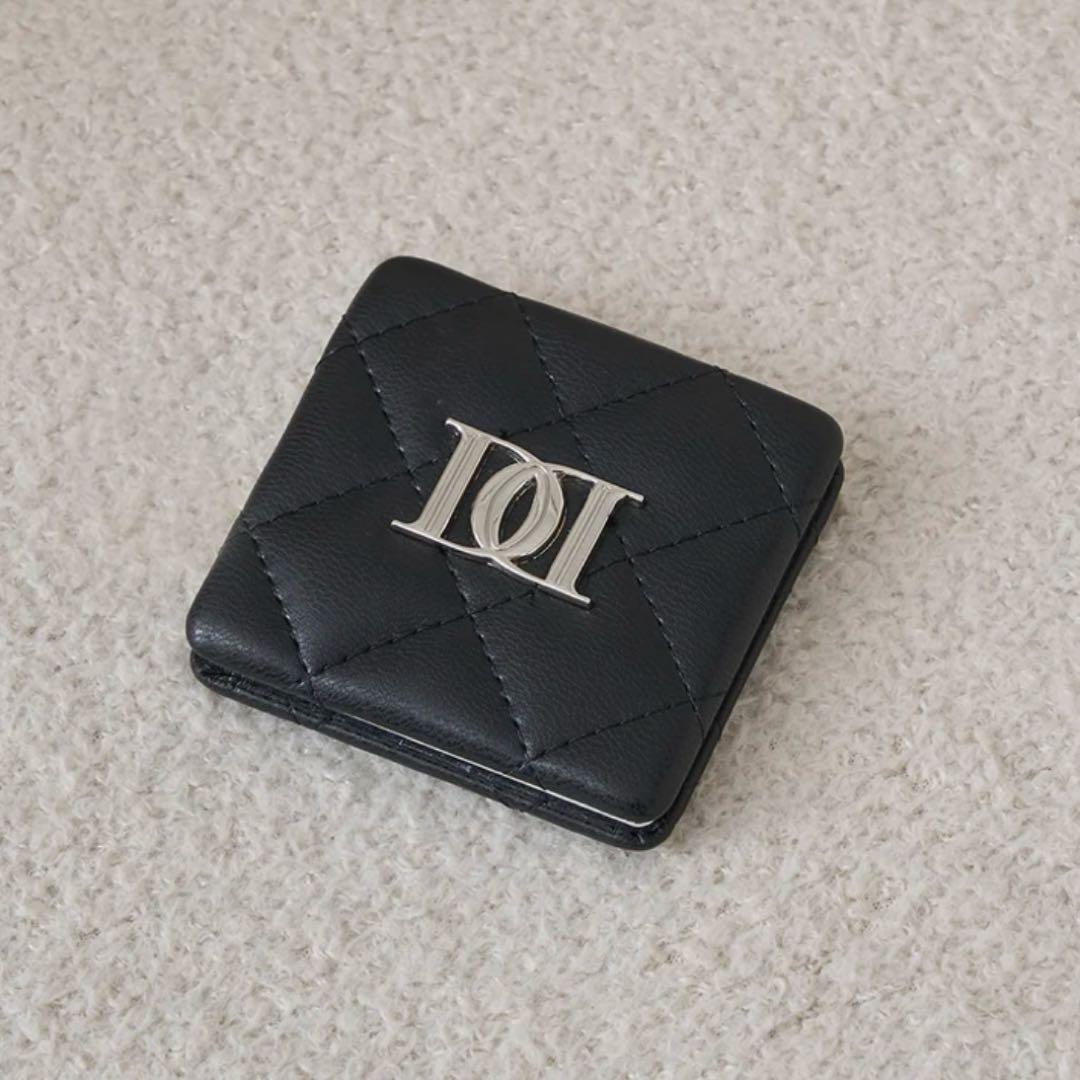 DDロゴキルティングトラベルセット ミラー ブラック - メルカリ