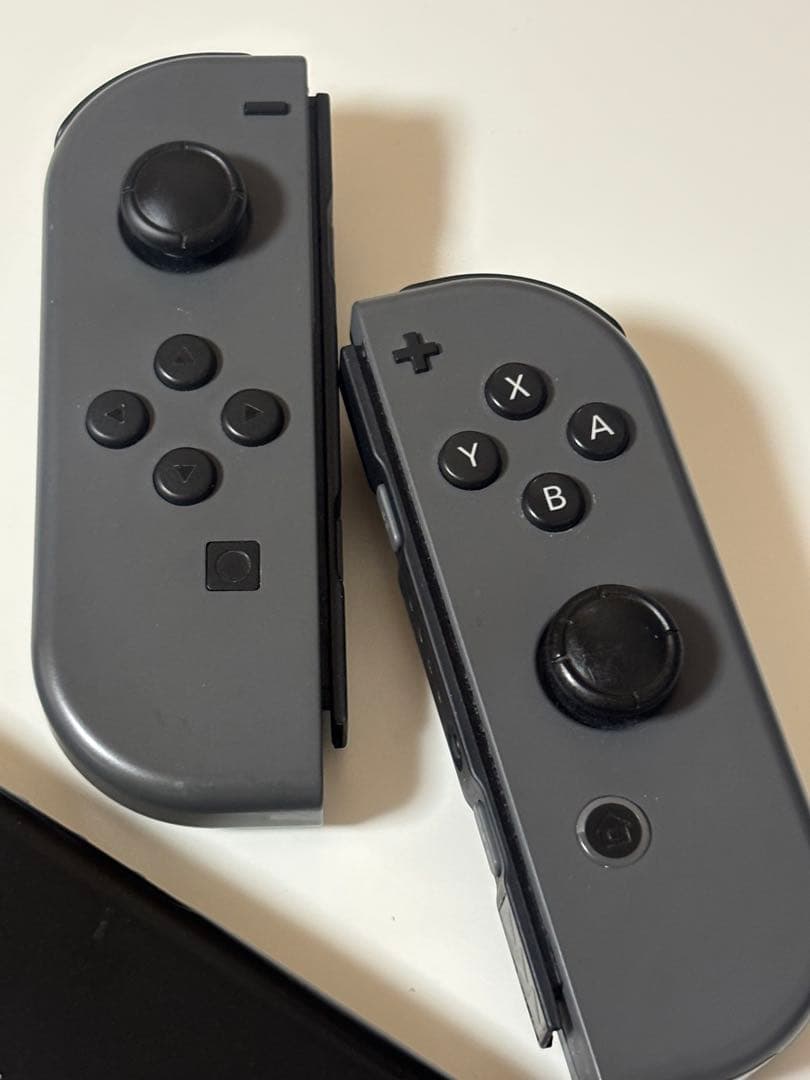 Nintendo Switch 本体 グレー 純正ドッグなし - メルカリ