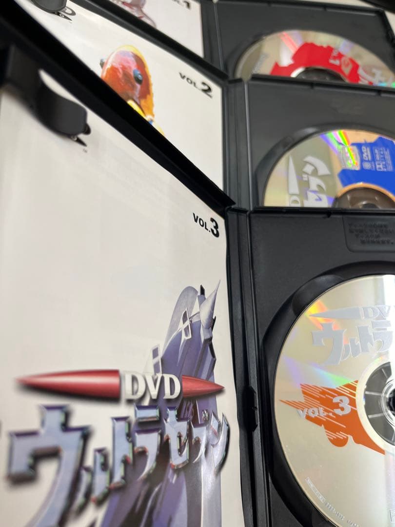 ウルトラセブンDVD 1〜12巻 全巻セット ウルトラマン - メルカリ