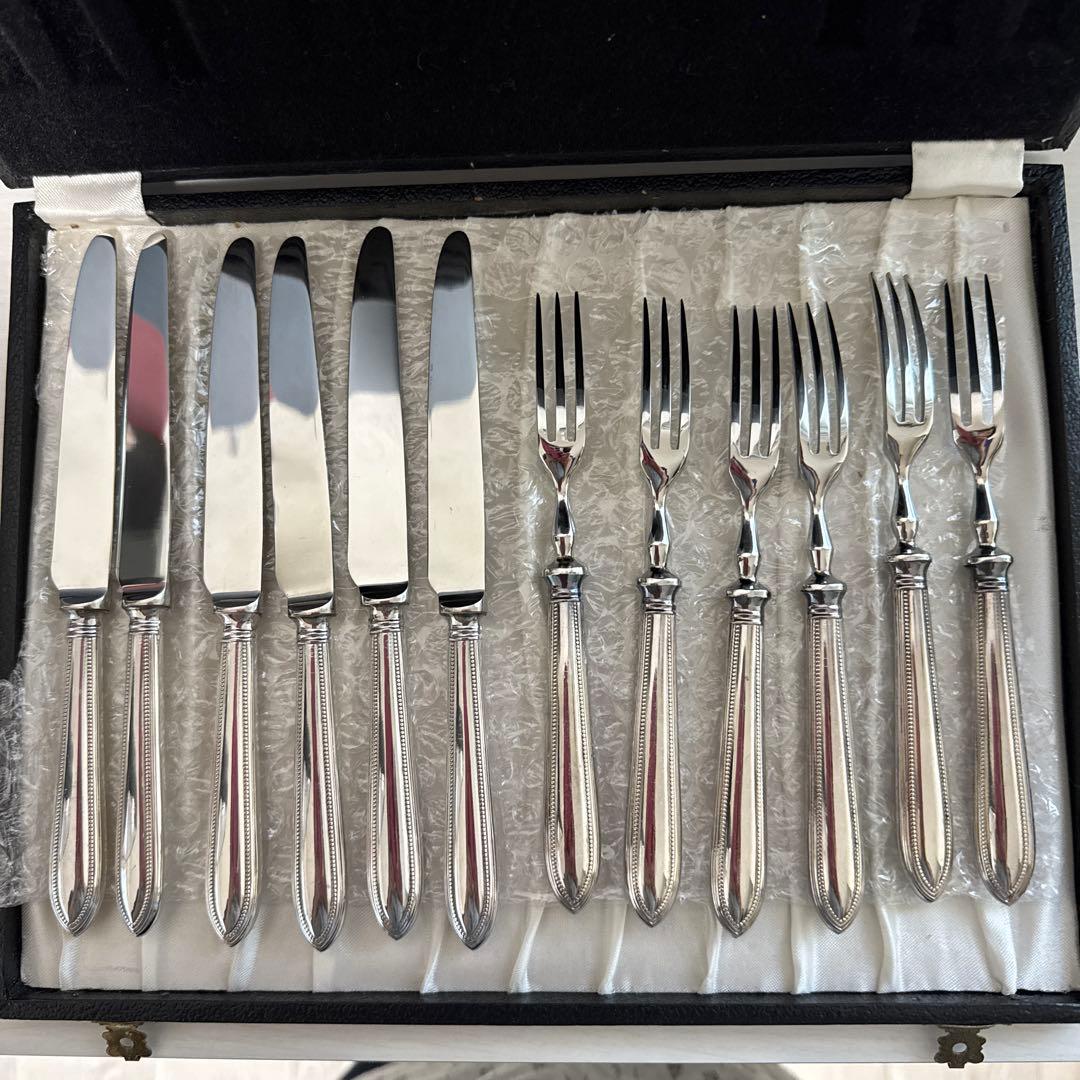 イギリス製　ヴィンテージ 　ロッジ　 デザートナイフフォーク12本セット 英国アンティーク 白蝶貝 純銀&ステンレス フルーツナイフ&フォーク