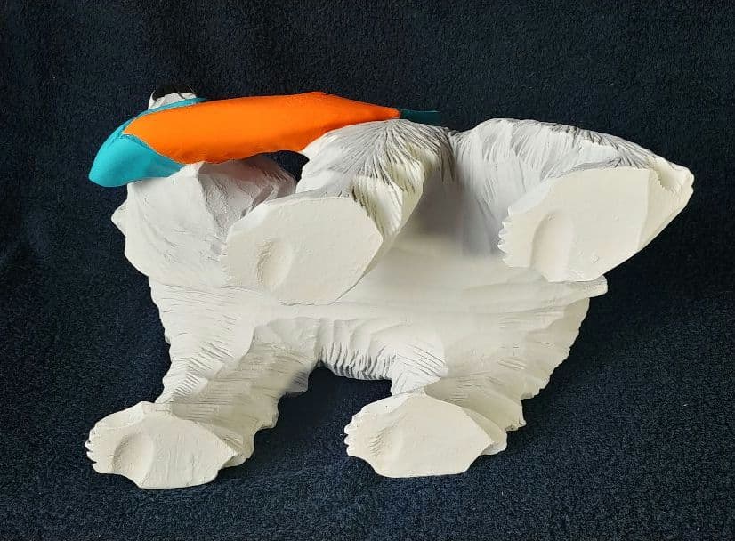 木彫り熊の置物（大きめ）シロクマアレンジ（33☓19.5☓23cm、2.3kg）