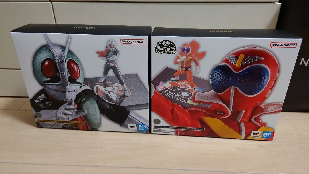 真骨彫仮面ライダー新一号▪️アカレンジャーセット S.H.Figuarts（真骨彫製法） 仮面ライダー新1号 栄光の昭和ライダー