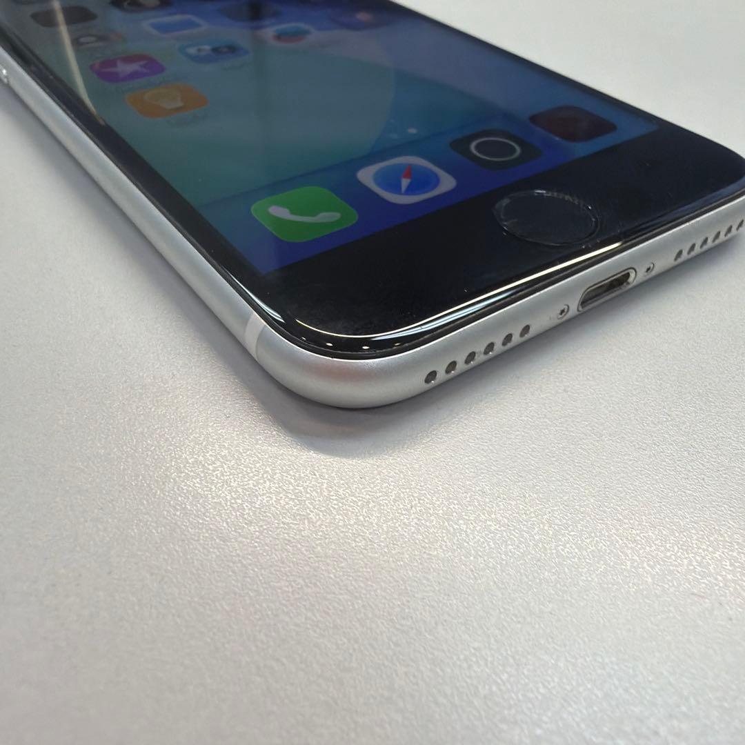 訳あり iPhone SE2 256GB ホワイト 76% 画面が進むことあり - メルカリ