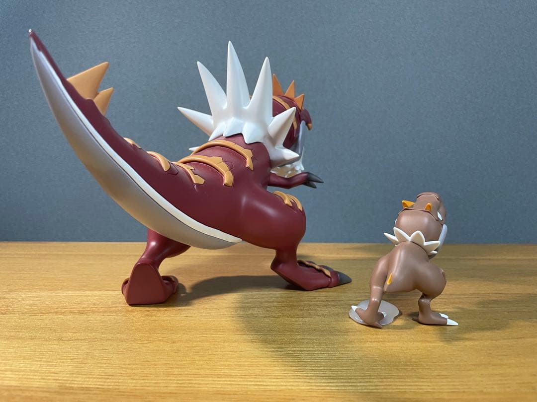 ガチゴラス チゴラス フィギュア - メルカリ