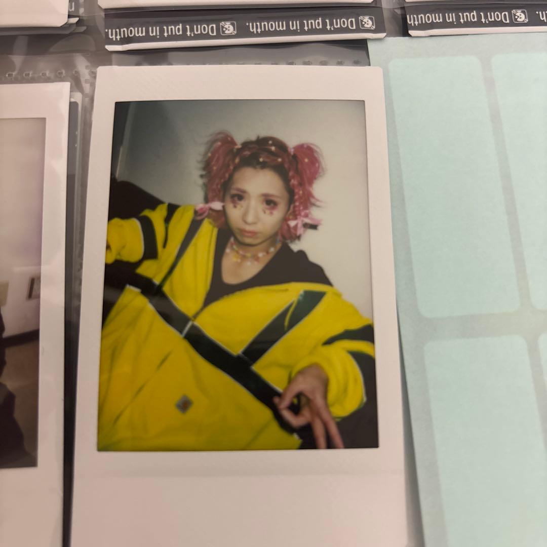 甘い暴力 チェキ ③ - メルカリ