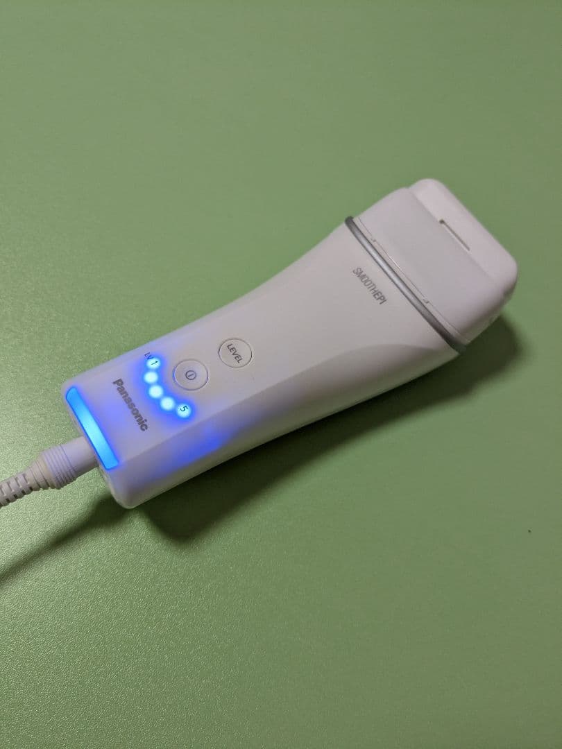 パナソニック脱毛器光エステボディ&フェイス用VIO対応光脱毛器ES-WH7A-W 概要 光エステ スムースエピ ES-WH7A | ボディケア（光エステ・脱毛器