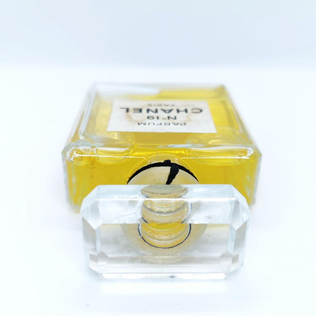 訳あり】 未開栓 シャネル 「19番」 パルファム 56ml 香水 - メルカリ