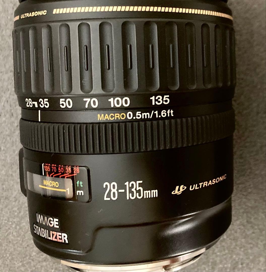 Canon EF レンズ 28-135mm F3.5-5.6 IS USM