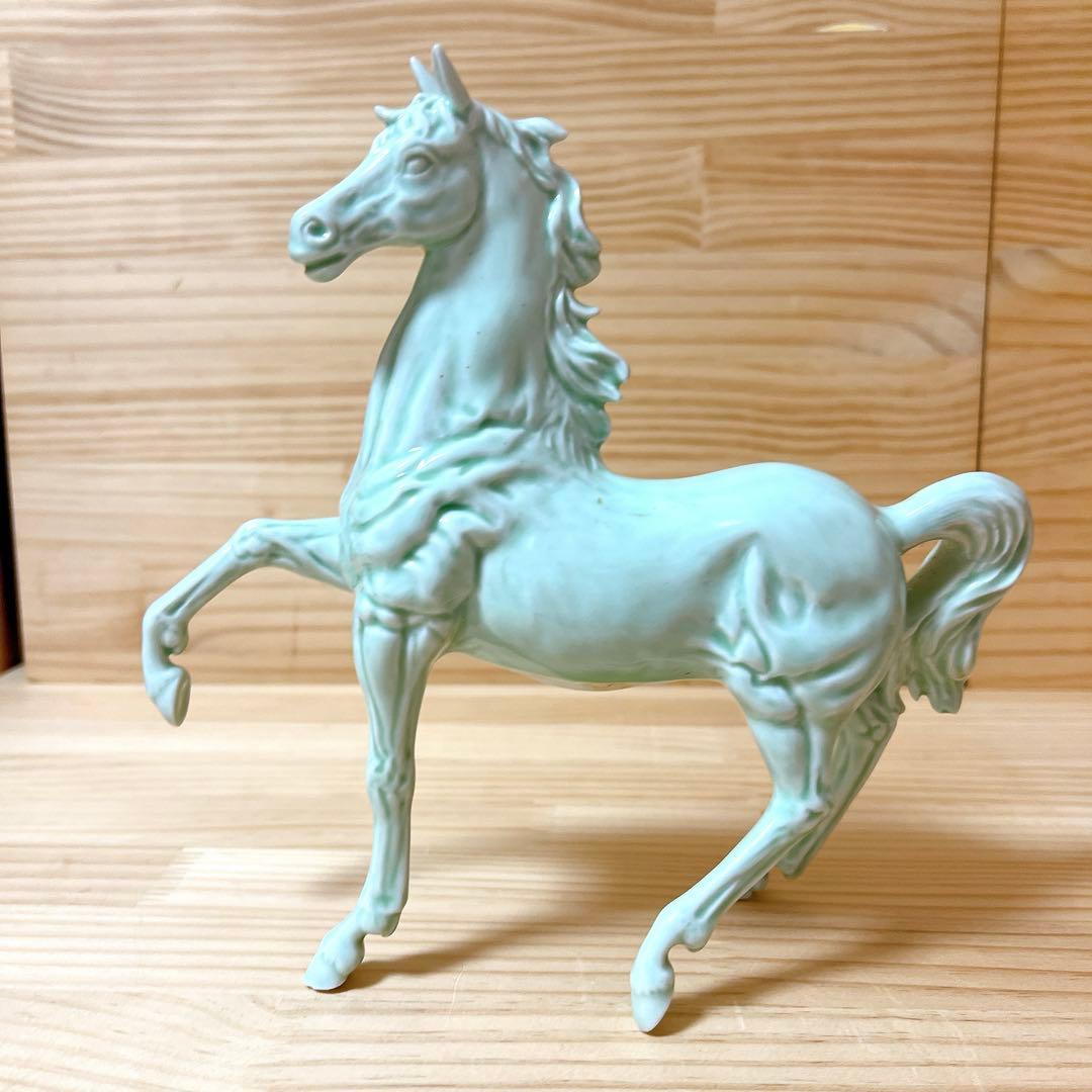 縁起物 干支午置物 有田焼 青磁 木箱付 - メルカリ