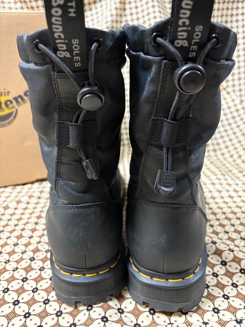 ドクターマーチンAir Wait 1460 Trinity 黒 UK8