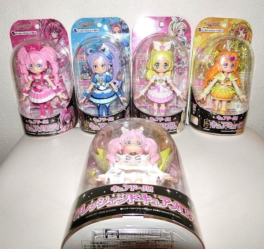 未開封・激レア】キュアドール 歴代プリキュア全33体 + 6体 - メルカリ