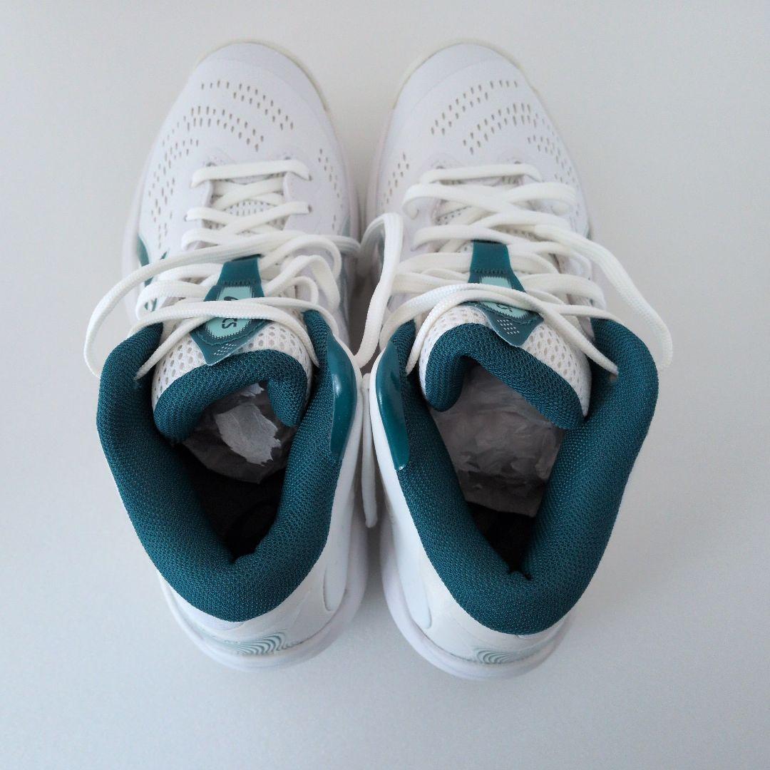 ASICS GELHOOP V16 ホワイト/クリスタル 23.5cm