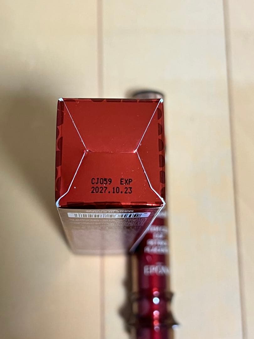 韓国で大人気！ ！EPONAとSUNSKIN LUSTERの2点セット！！ - メルカリ