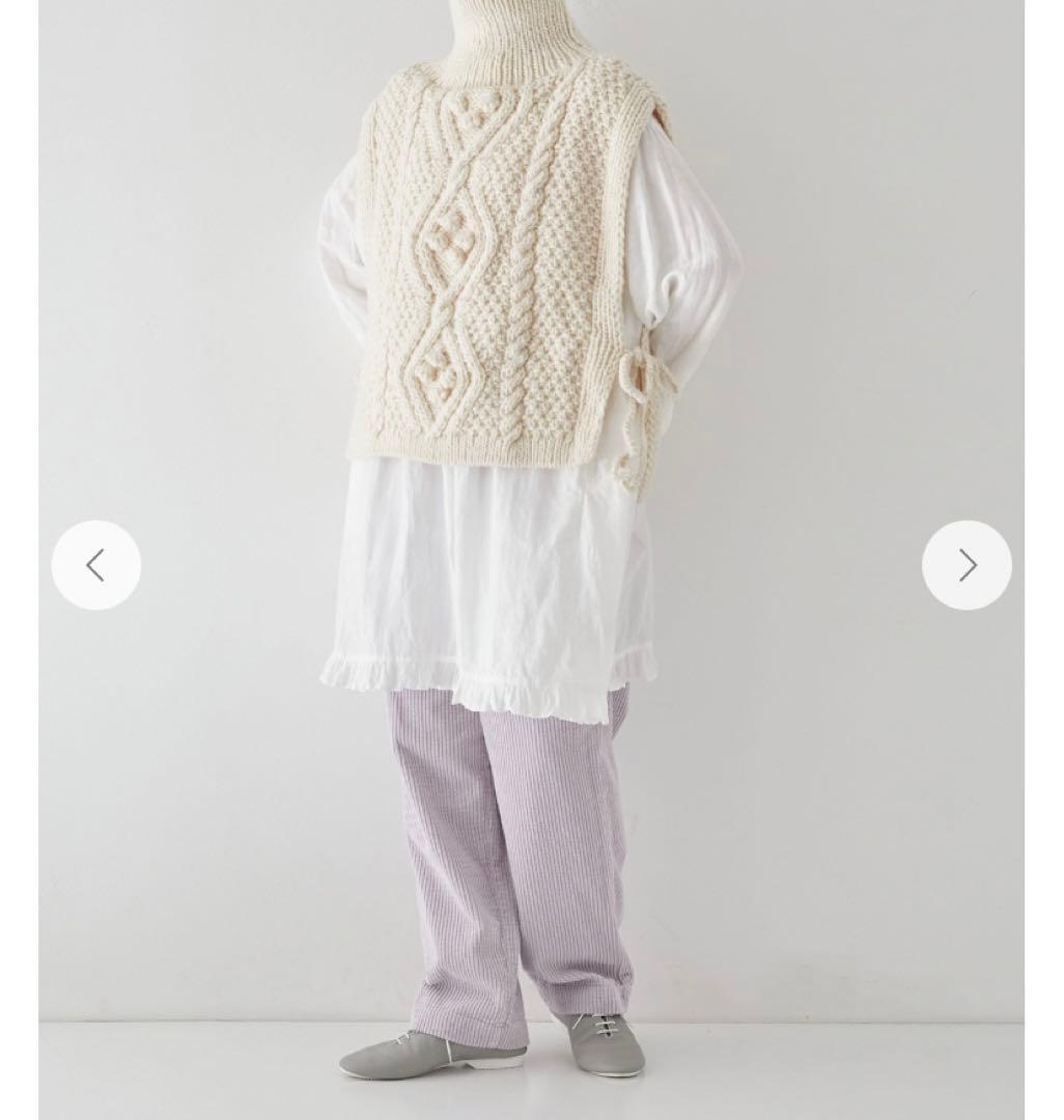 ネストローブ ペルーニット ポップコーンケーブル ベスト - メルカリ