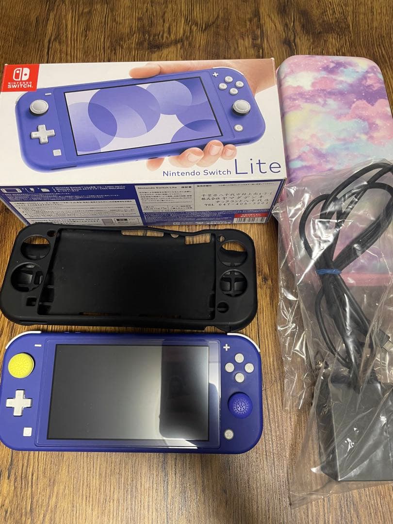 Nintendo switch Lite ブルー Nintendo Switch™ Lite - Blue - REFURBISHED - Nintendo Official Site