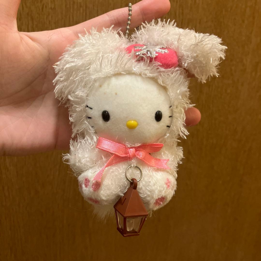 ご当地キティ　北海道限定　雪うさぎ　ハローキティ ぬいぐるみ ウサギコスチューム 北海道に関するご当地キティ一覧 | あすなろ舎