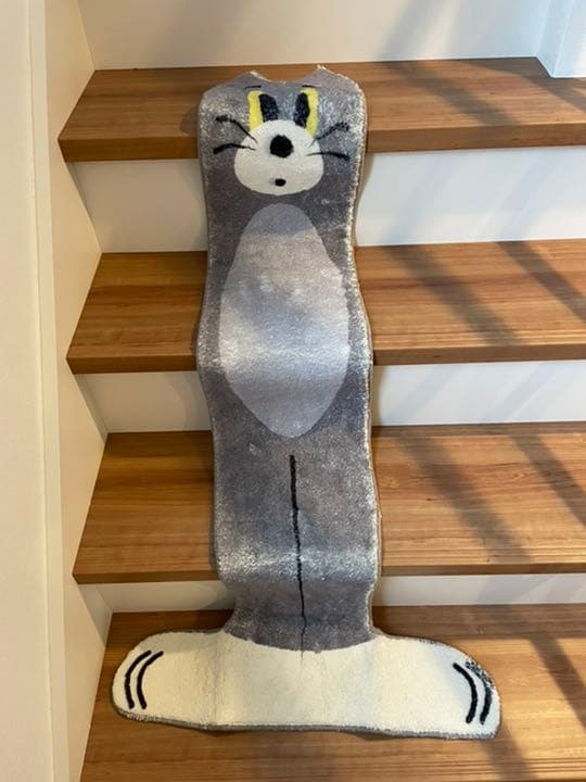 トムとジェリー ラグマット 階段カーペット 新品未使用品☆ - メルカリ