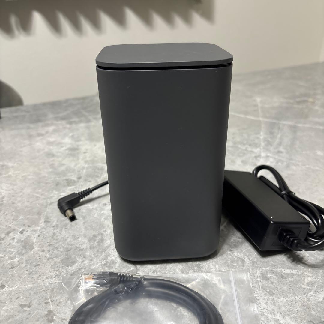 NTT docomo HR02 ダークグレー 5G - メルカリ