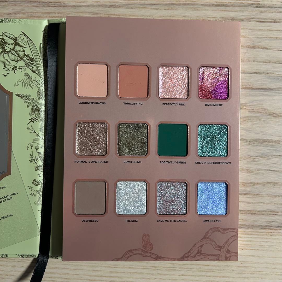 r.e.m.beauty レムビューティー ウィキッド アイシャドウパレット