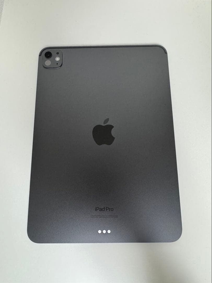 白鳥　iPad Pro M4 11インチ　256GB 本体のみ Amazon.com: Apple iPad Pro 11-Inch (M4): Built for Apple