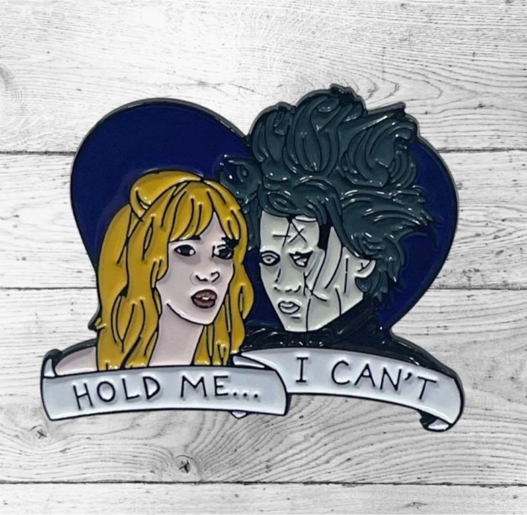 284 ピンバッジ シザーハンズ ジョニーデップ ピンズ ブローチピン