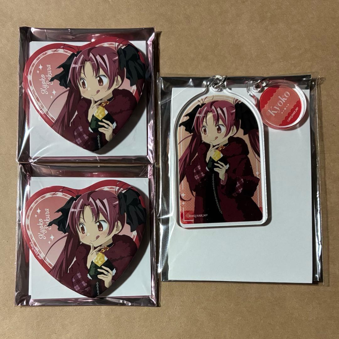魔法少女まどか☆マギカ まどマギ 推し旅 缶バッジ キーホルダー 佐倉