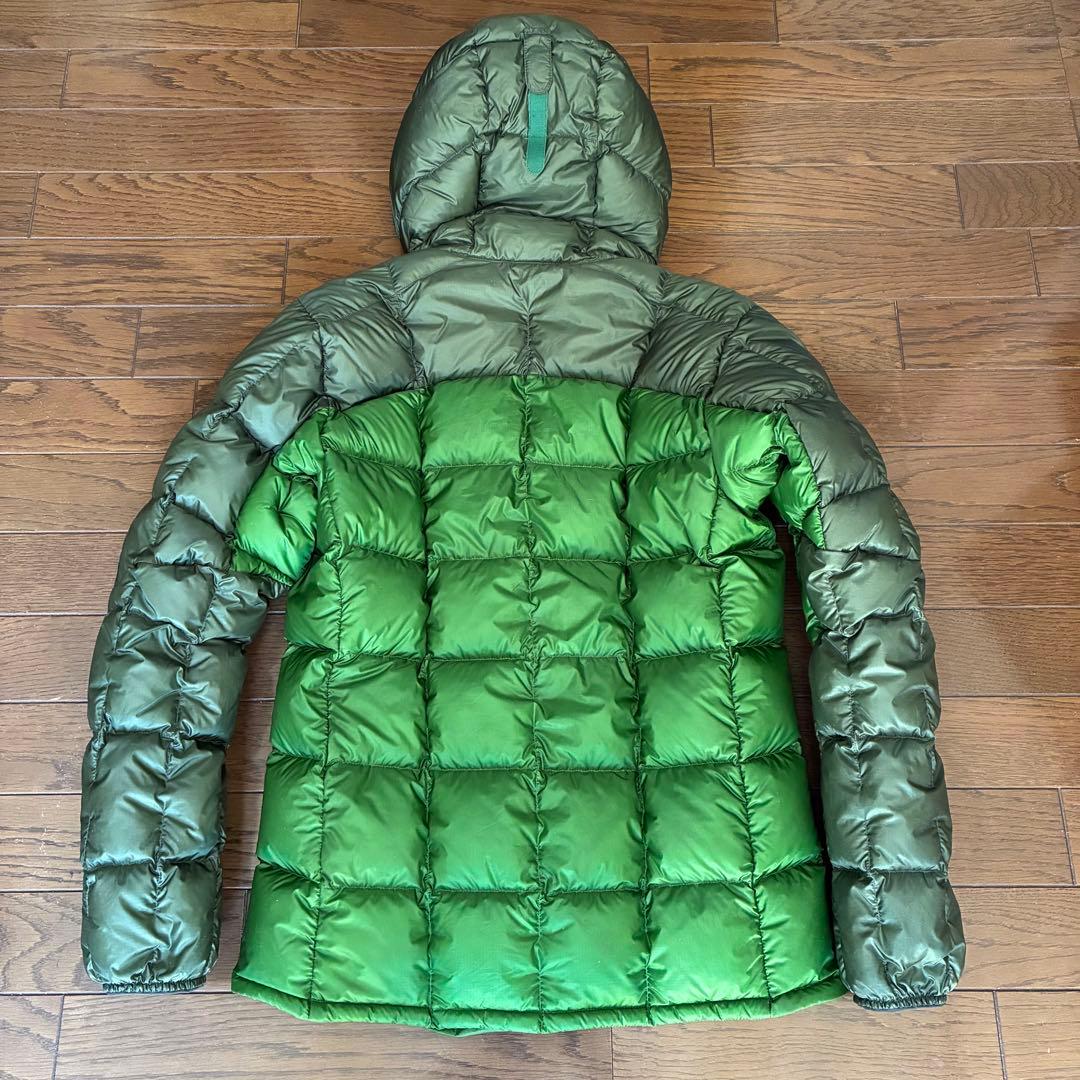 新品 タグ付】モンベル スペリオダウン パーカ グリーン - メルカリ