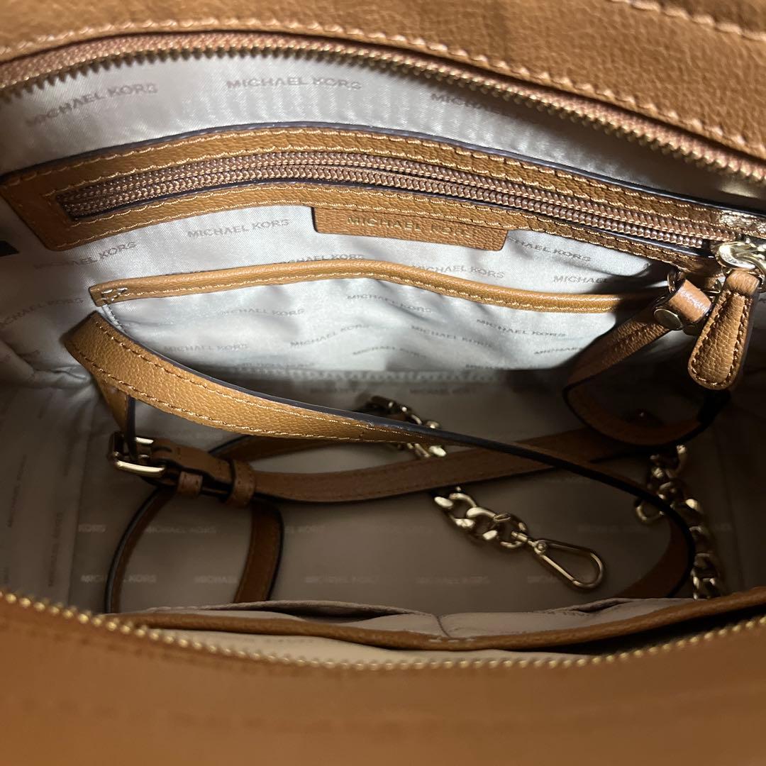 MICHAEL KORS ブラウン ハンドバッグ - メルカリ