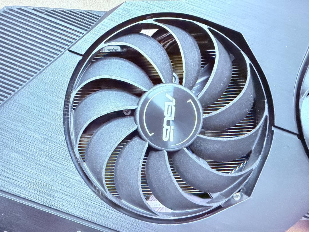 ASUS DUAL-RX5700-O8G-EVO グラフィックボード - メルカリ