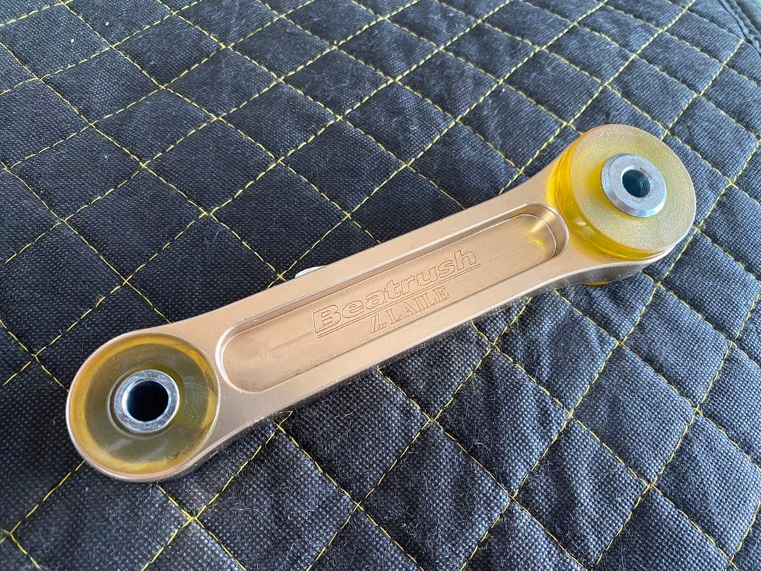 スバル インプレッサ/レガシィ/フォレスターピッチングストッパーEJ20 スバル インプレッサ/レガシィ/フォレスターピッチングストッパーEJ20