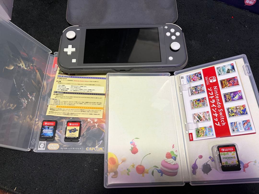 Nintendo Switch Lite グレー 本体とカセット3つ 任天堂 Nintendo Switch Lite [グレー] 価格比較 - 価格.com