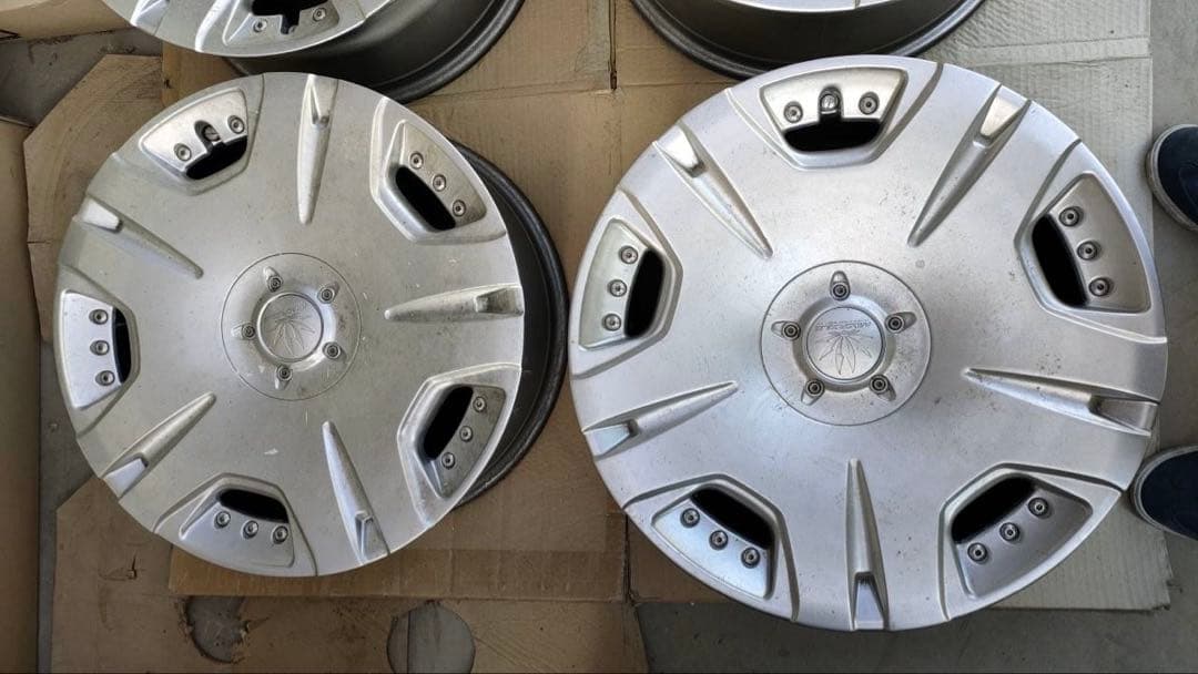 クリムソンマーテル19インチ8.5J＋19⭐︎9.5J+25 114.3 120