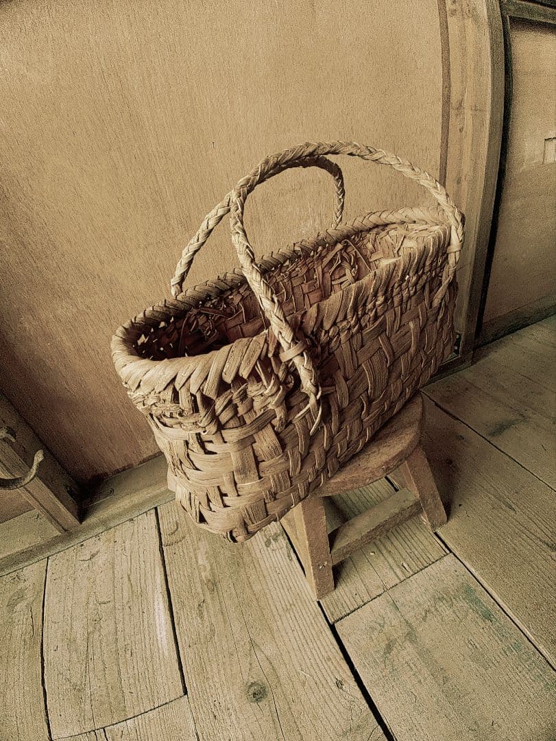 信州安曇野の山葡萄かごバック。里山手仕事。 - メルカリ