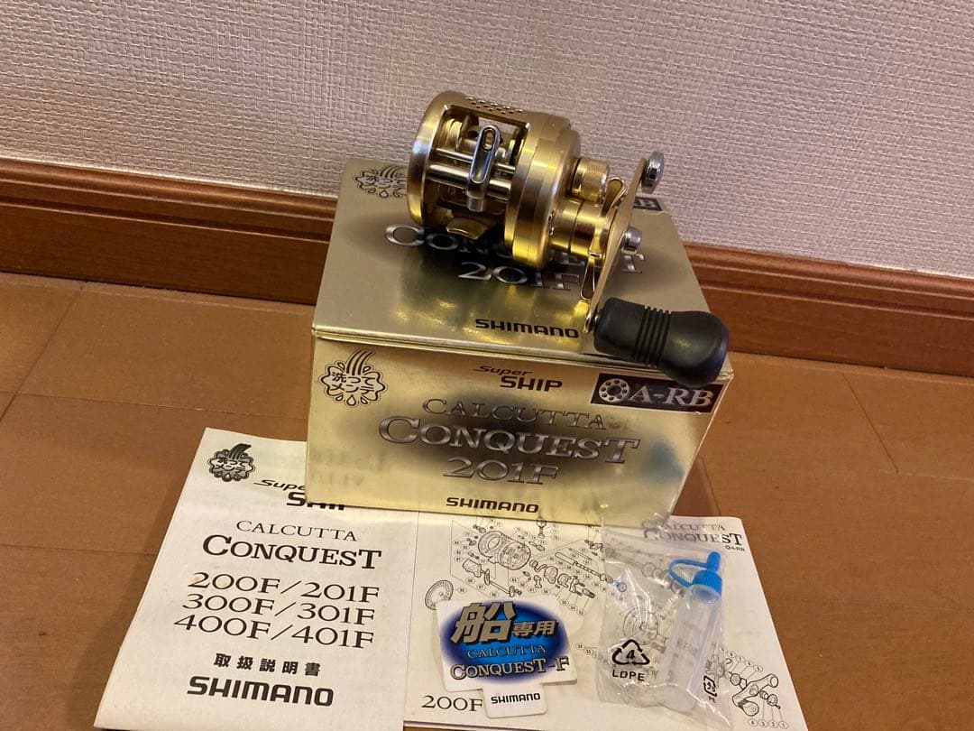 シマノ　04カルカッタコンクエスト201F 050_1.jpg?20050107063210