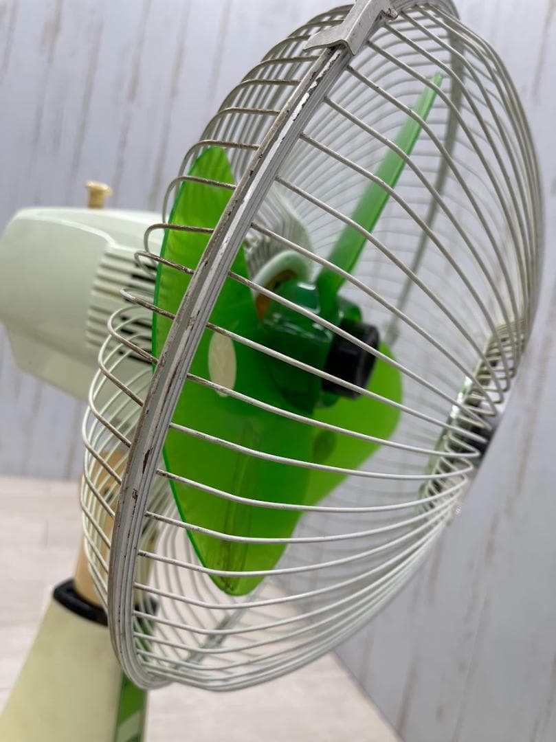 昭和レトロ 日立 扇風機 H-30TM さわ風 グリーン 動作確認済 - メルカリ