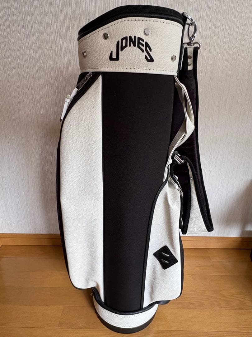 【中古美品】JONES ジョーンズ キャディバッグ ブラック/ホワイト Yahoo!オークション -「ジョーンズ キャディバッグ」(スポーツ