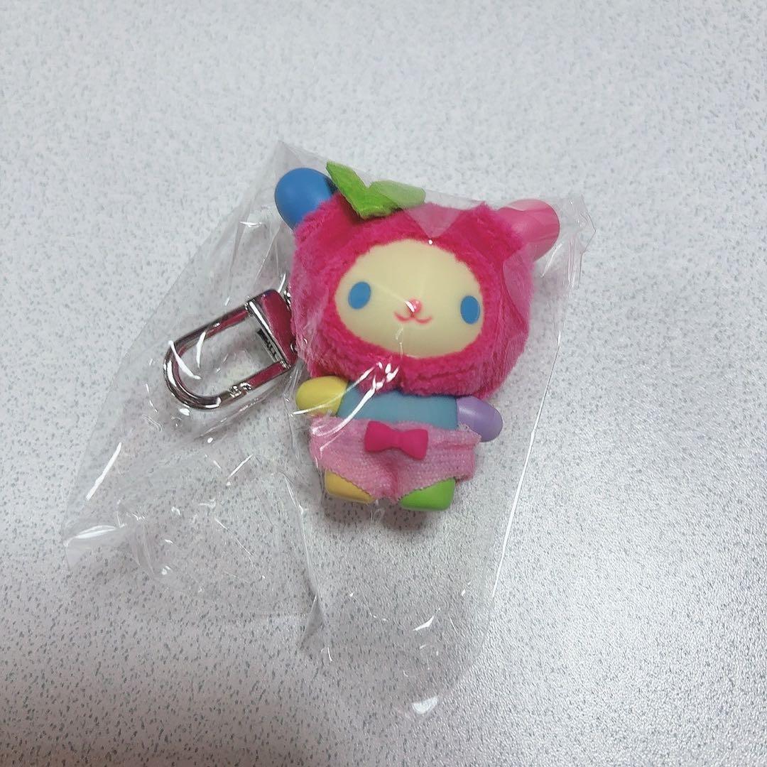 新品未使用】 ウサハナ ちびっとも さくらんぼ くだもの キーホルダー