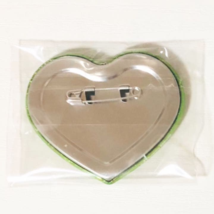 新品☆あんスタ☆Switch【逆先夏目】ハートカンバッジ☆ハート缶バッジ