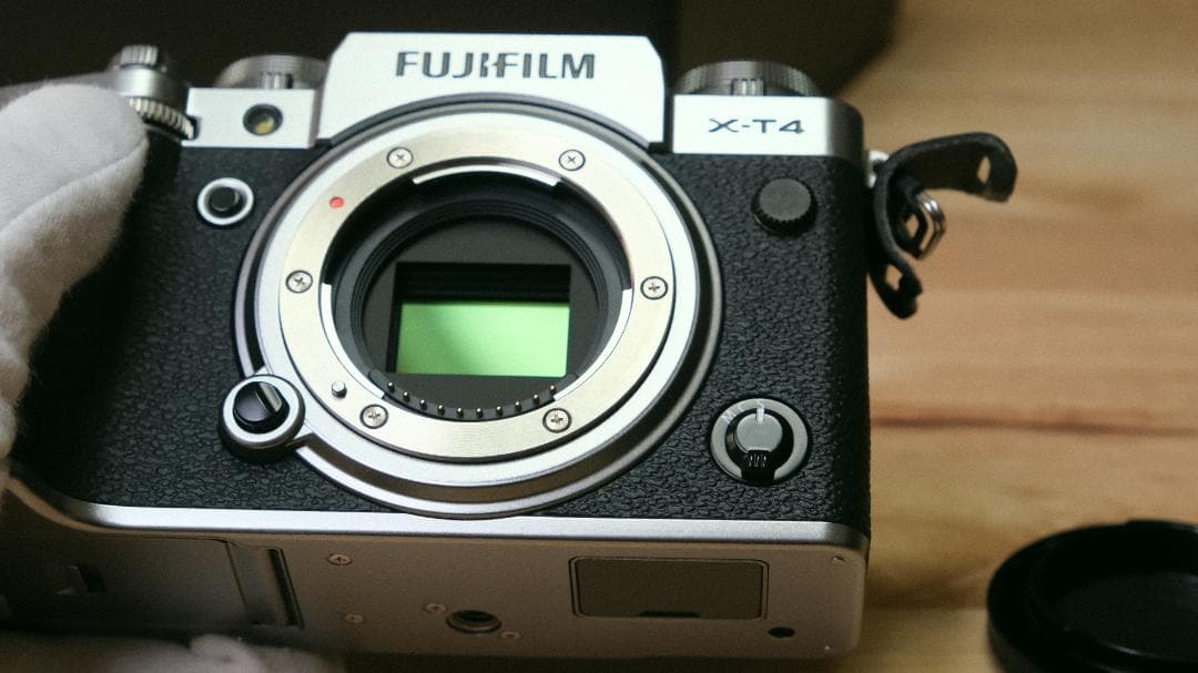 修理点検済】FUJIFILM (フジフイルム) X-T4 ボディ シルバー - メルカリ