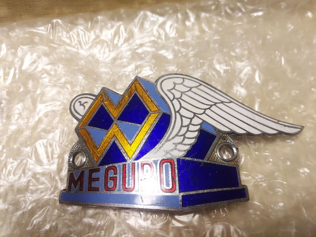 美品】MEGURO ウィングエンブレム 2個 + ピンバッジ セット