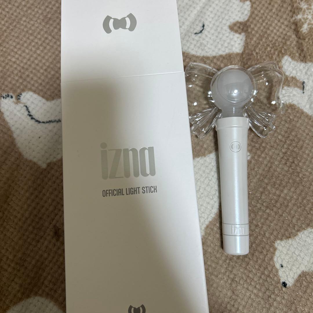 IZNA ペンライト トレカ抜き izna ペンラ イズナ - メルカリ