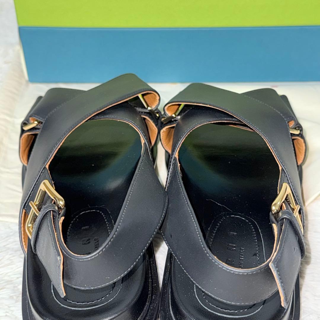 ⭐️新品未使用⭐️ MARNI クロスフラット ナッパーレザー フスベット