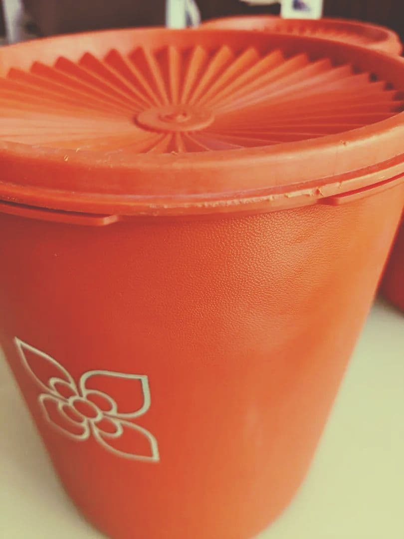 オレンジタッパーウエア（TUPPERWARE）3個セット - メルカリ