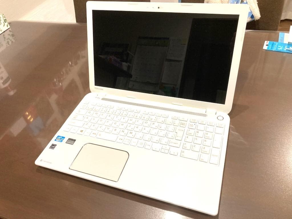 ノートPC】dynabook T554/67kws COREi7【WHITE】