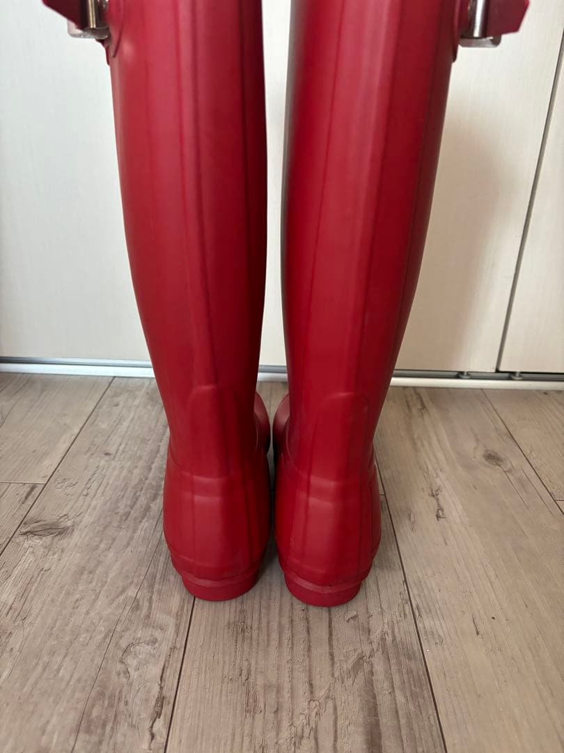 HUNTER 赤 長靴 バックル付き lovechild様専用 - メルカリ