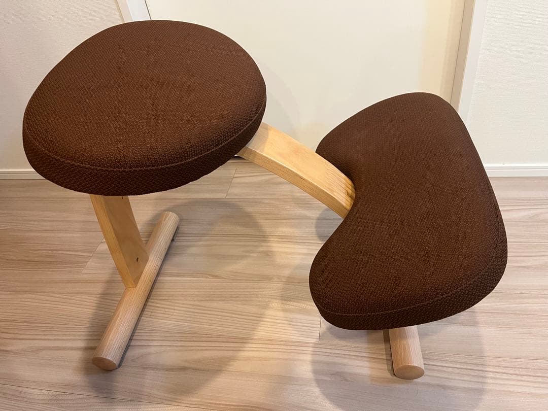 balance lab バランスイージー ラクに姿勢がよくなる椅子｜バランス イージー バランスラボ