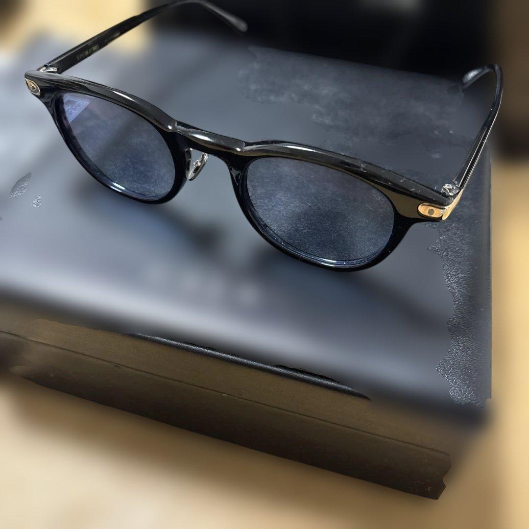 EYEVAN 7285 サングラス　339-100 EYEVAN7285 リラックス感のあるウエリントン型 【339】ご紹介