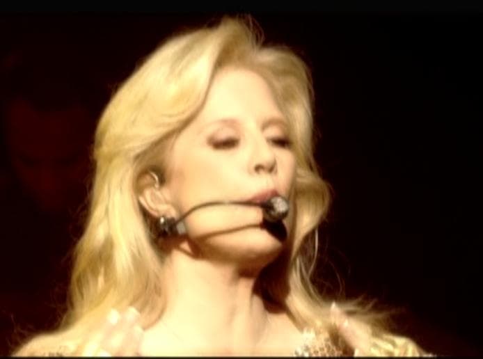 シルヴィ・バルタン・ライヴDVD-4N『パレ・デ・コングレ2004』 - メルカリ